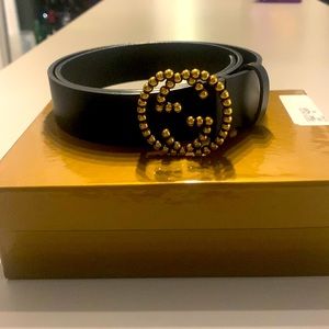 GUCCI Black Smooth Leather Interlocking Beaded GG Belt. Size 80/32.